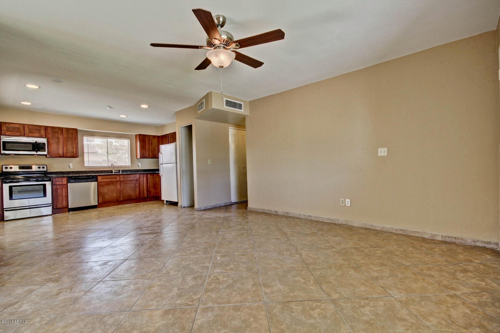 4449 West Hatcher Road Glendale, AZ 85302 - Photo 7 of 35 Hatcher (7)