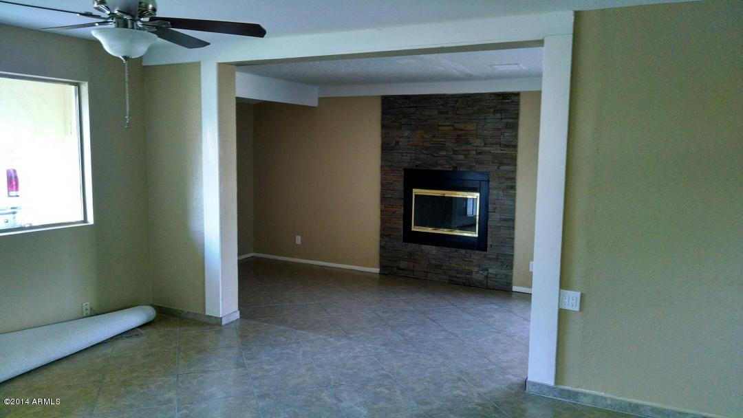 4449 West Hatcher Road Glendale, AZ 85302 - Photo 10 of 35 image