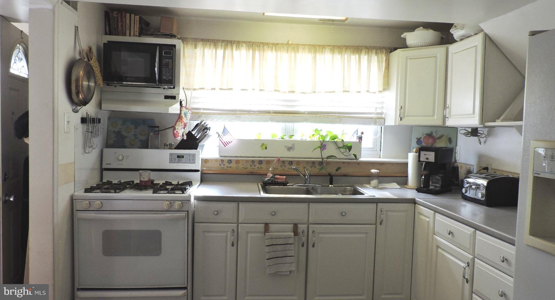 11 Walton Road Mount Holly, NJ 08060 - Photo 12 of 18