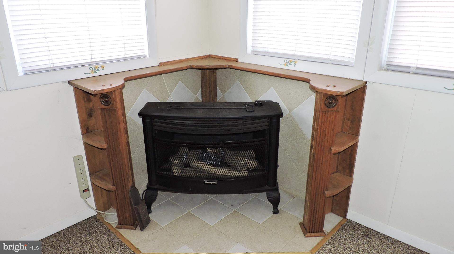 11 Walton Road Mount Holly, NJ 08060 - Photo 7 of 18