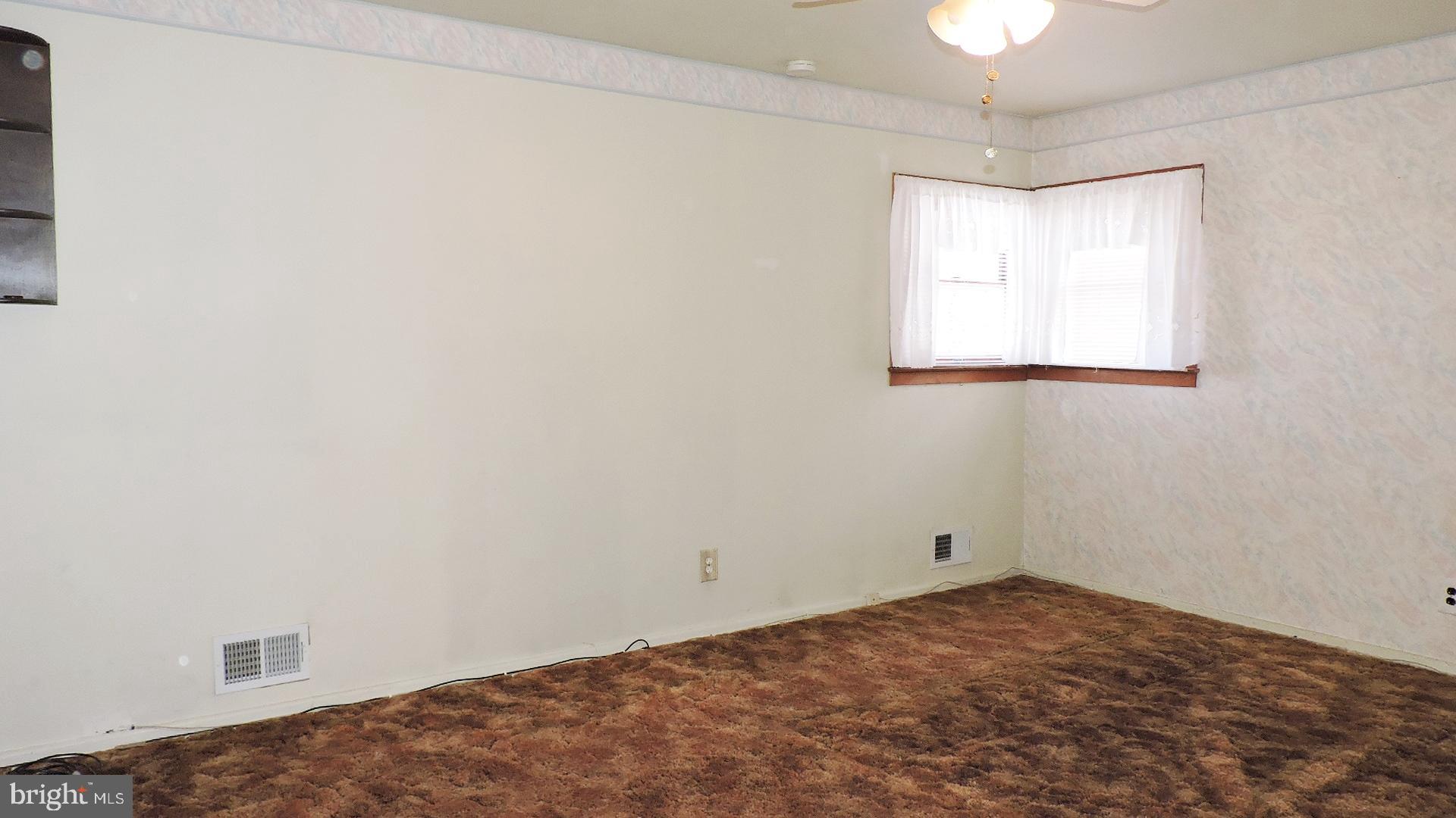 11 Walton Road Mount Holly, NJ 08060 - Photo 8 of 18