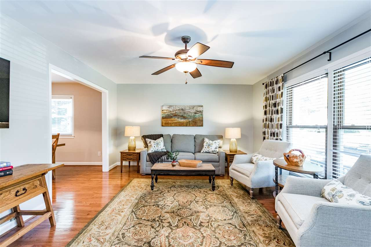3117 Merrianne Drive Raleigh, NC 27607 - Photo 5 of 30 Living Room