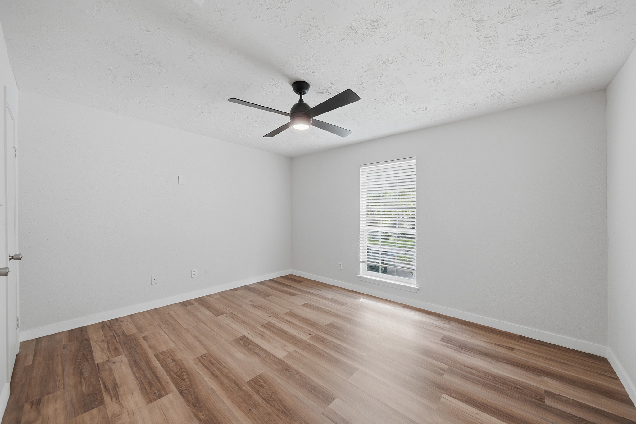 3403 Dryburgh Court Huffman, TX 77336 - Photo 19 of 29