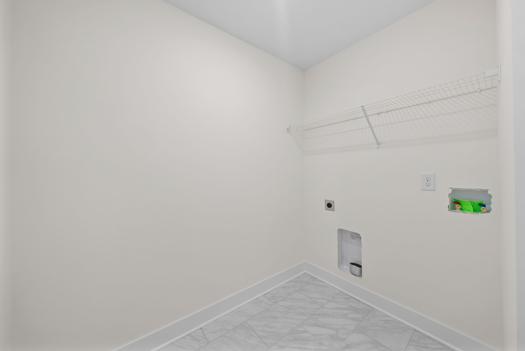 1593 Collins View Way Clarksville, TN 37043 - Photo 15 of 49 a view of a closet
