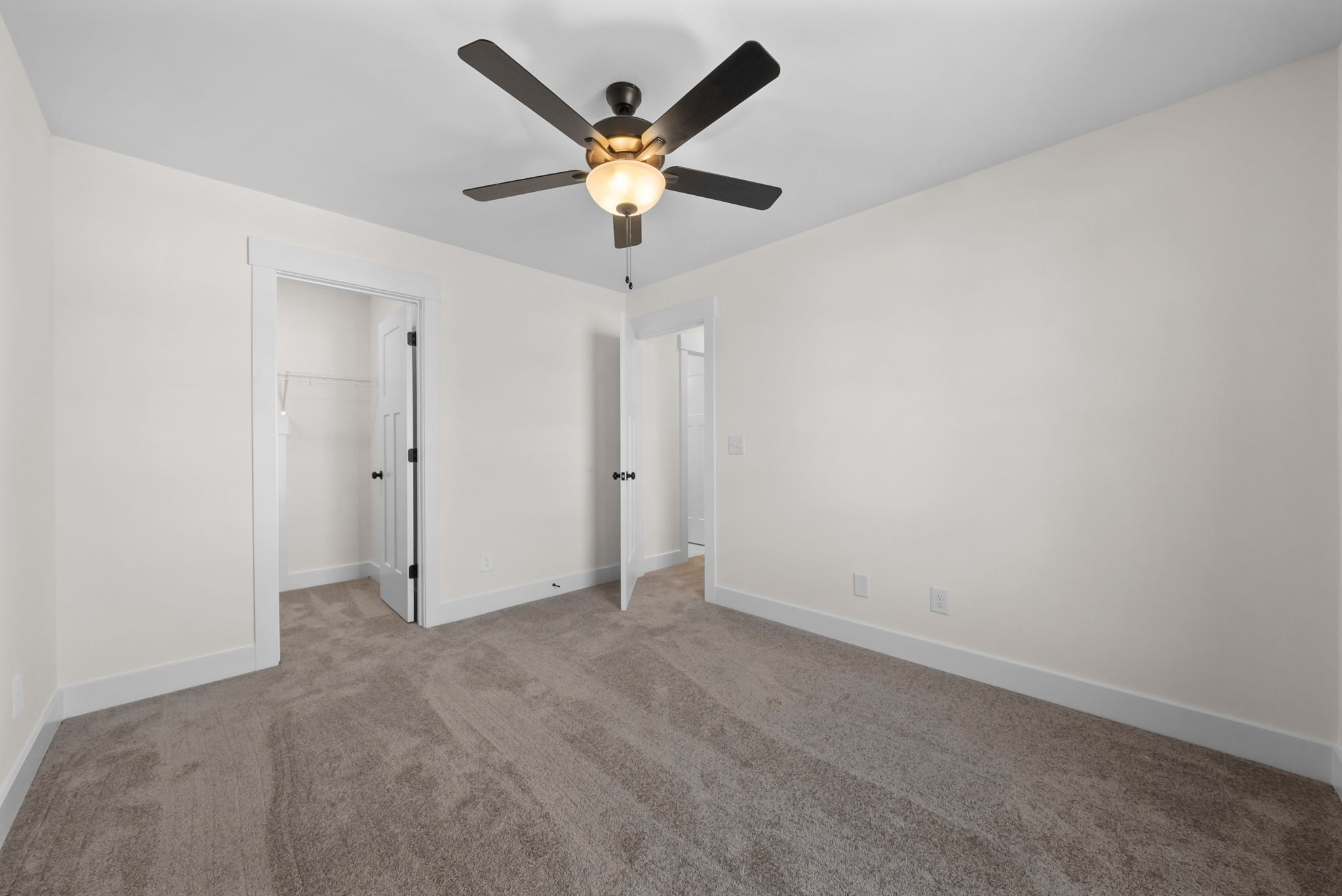 1593 Collins View Way Clarksville, TN 37043 - Photo 34 of 49 an empty room with a ceiling fan and a window