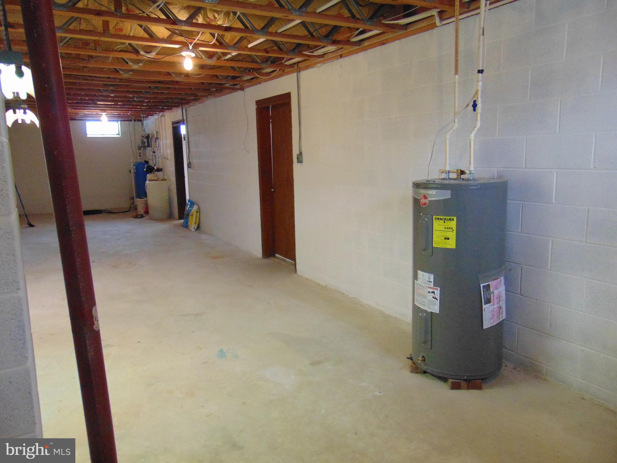 2029 Reed Road Knoxville, MD 21758 - Photo 57 of 96 hot water heater