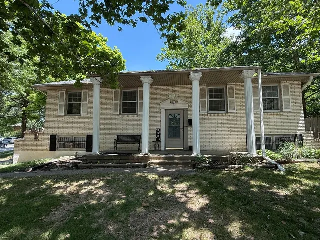 $199,000 | 3301 East 106th Terrace, Kansas City, MO 64137