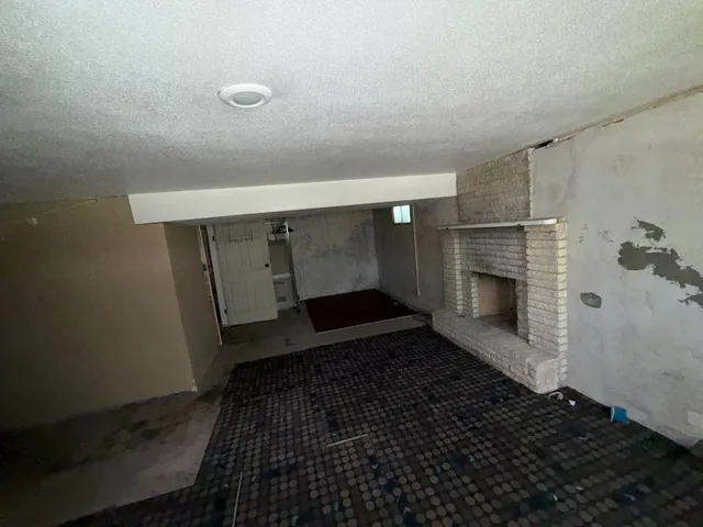 $199,000 | 3301 East 106th Terrace, Kansas City, MO 64137