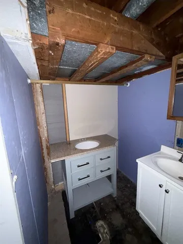 $199,000 | 3301 East 106th Terrace, Kansas City, MO 64137