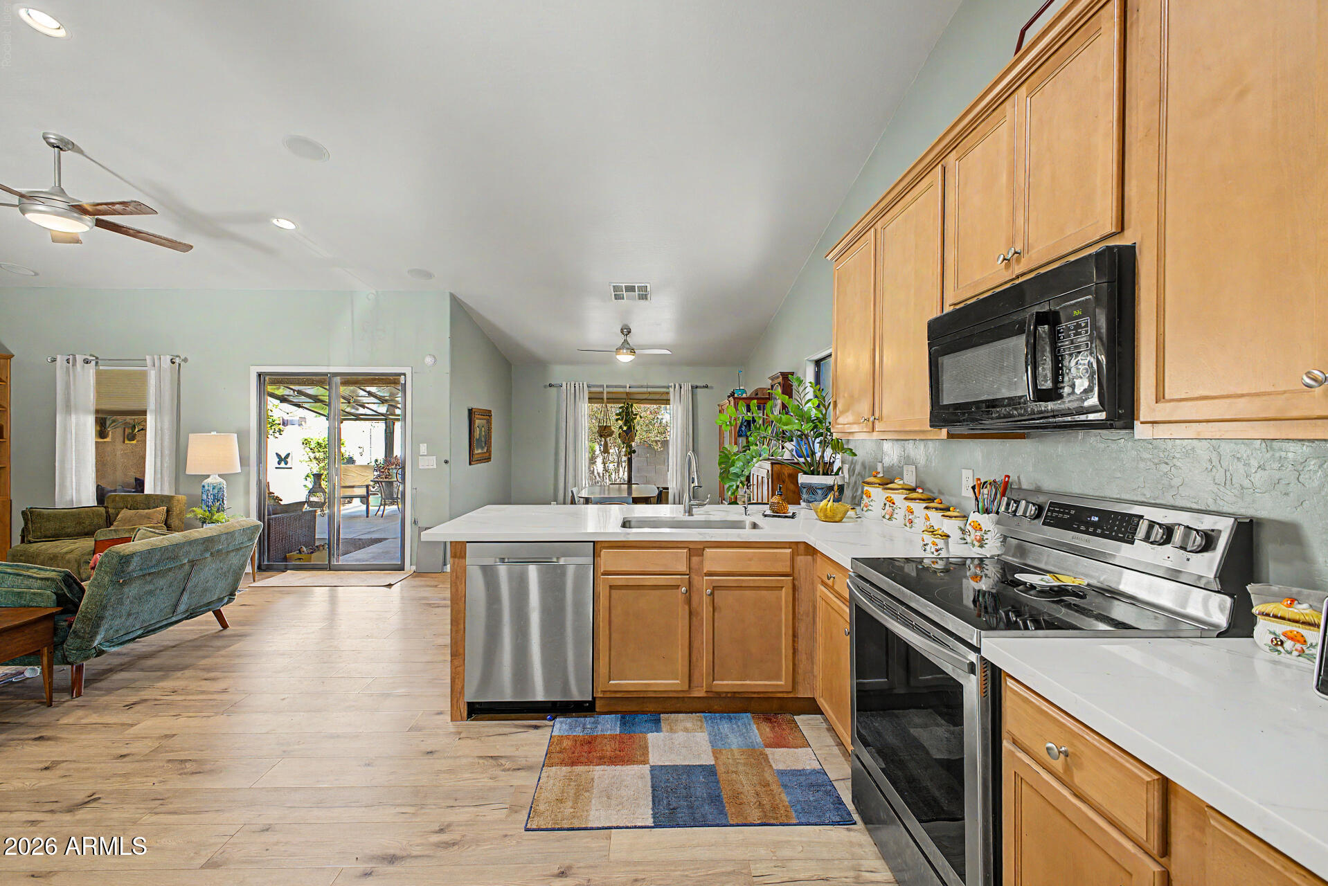2677 South Conestoga Road Apache Junction, AZ 85119 - Photo 12 of 37