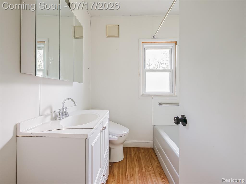 24850 West Nine Mile Road Southfield, MI 48033 - Photo 20 of 54