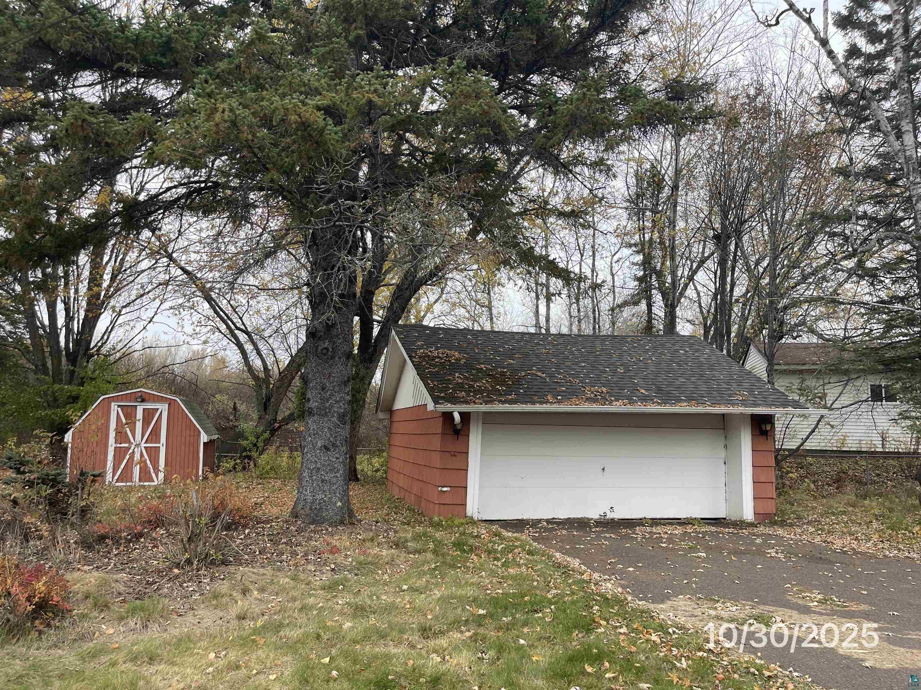 821 West Page Street Duluth, MN 55811 - Photo 2 of 34