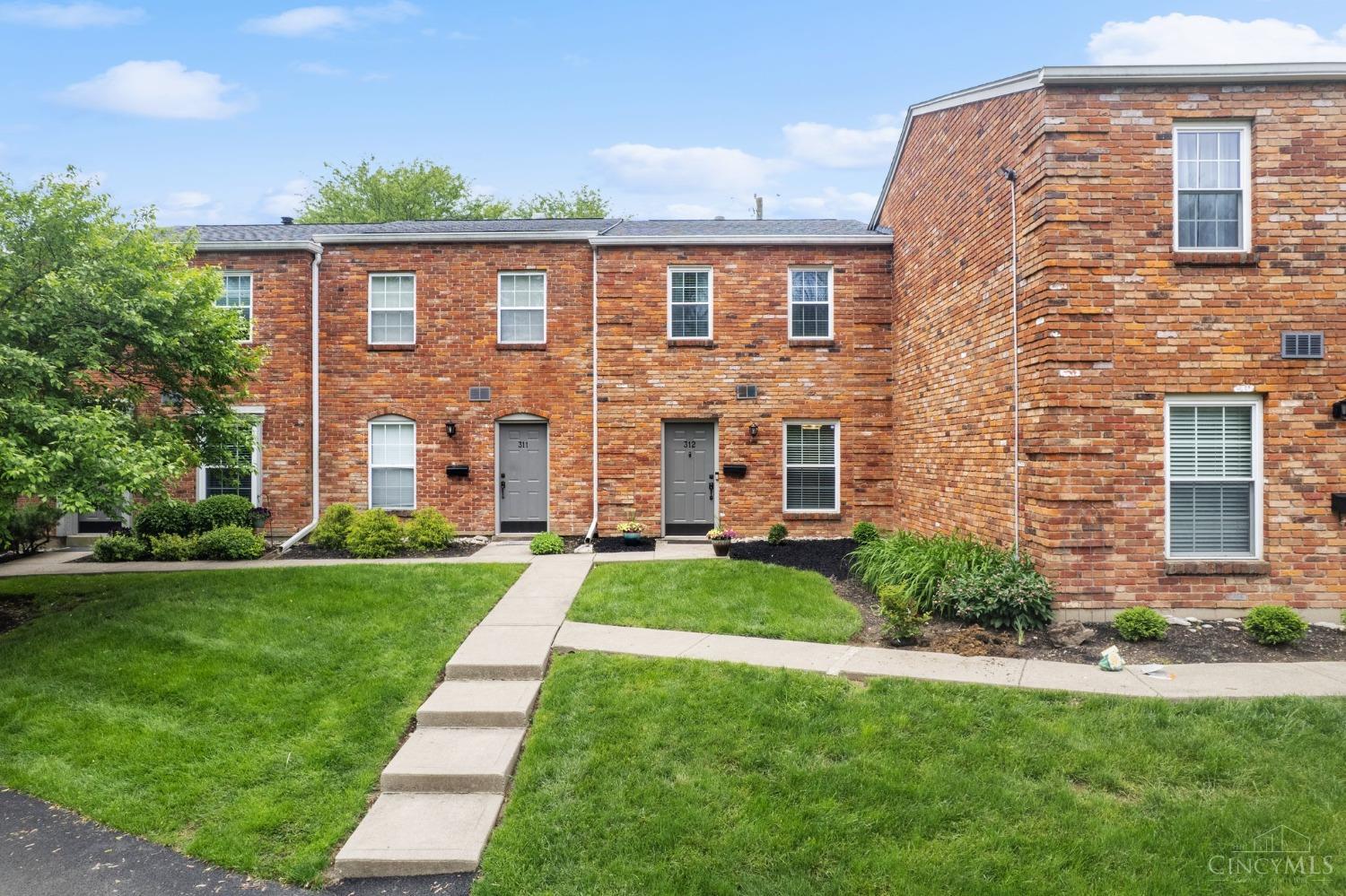 1163 Witt Road, Unit 312 Cincinnati, OH 45255 - Photo 3 of 30 Gallery Image 3