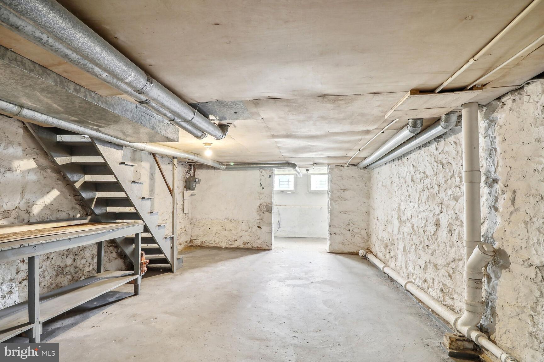 2818 Quantico Avenue Baltimore, MD 21215 - Photo 22 of 26