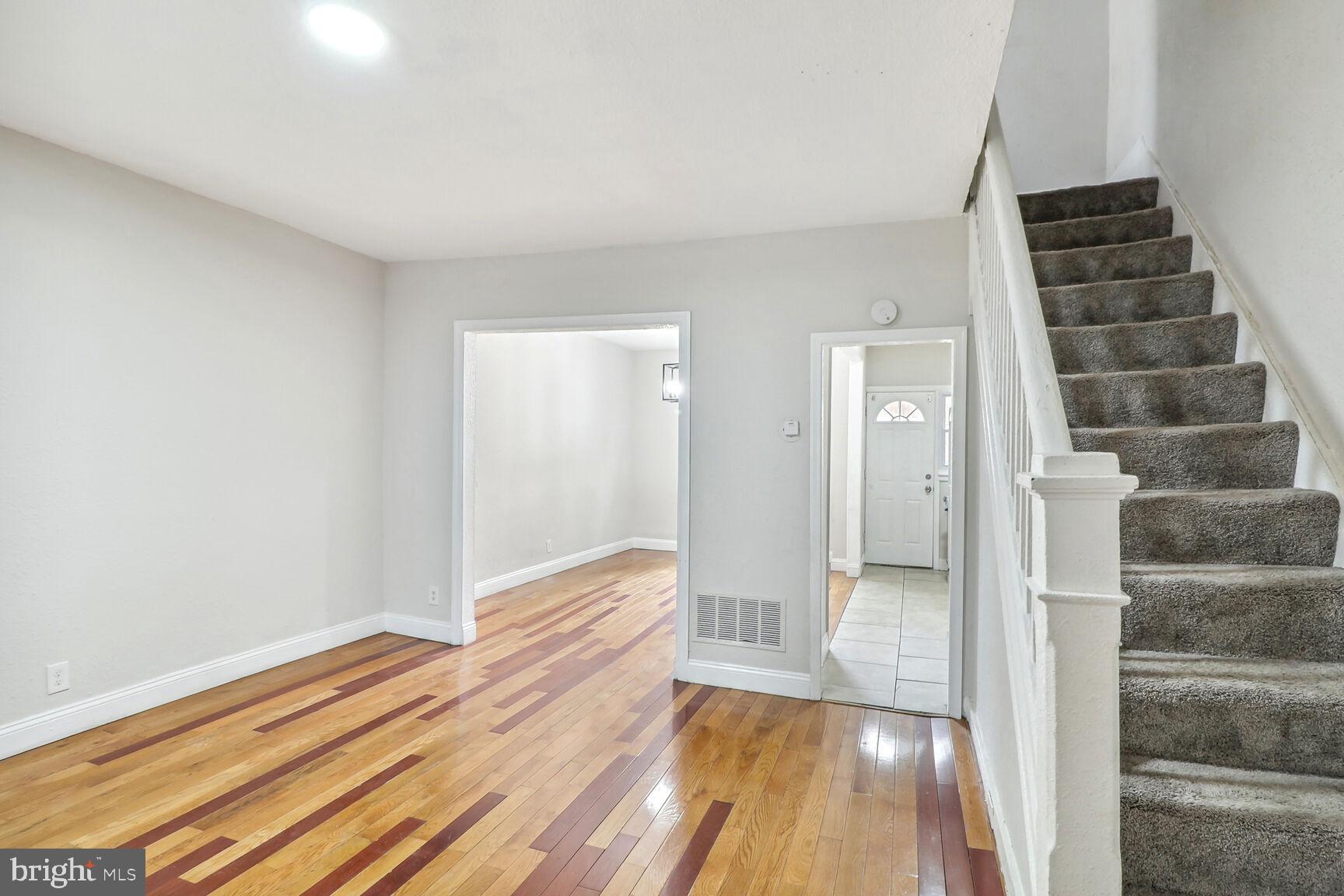 2818 Quantico Avenue Baltimore, MD 21215 - Photo 4 of 26