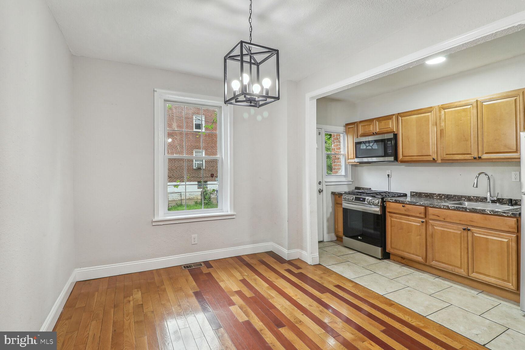 2818 Quantico Avenue Baltimore, MD 21215 - Photo 7 of 26