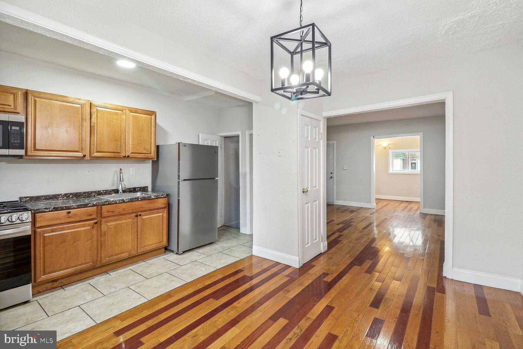 2818 Quantico Avenue Baltimore, MD 21215 - Photo 8 of 26