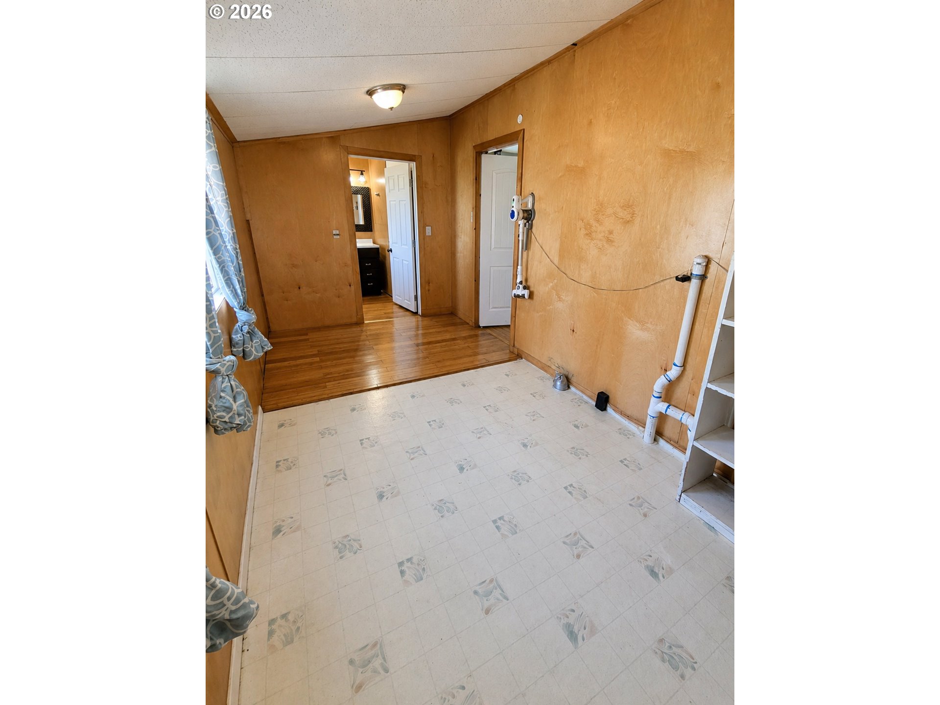 1010 North Lake Road Lakeside, OR 97449 - Photo 27 of 39