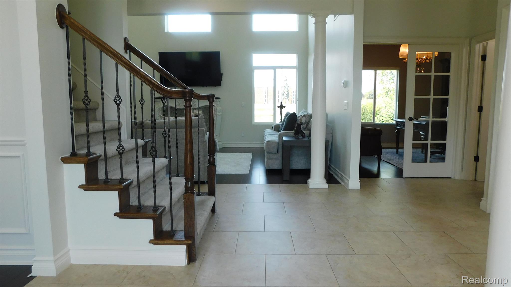 966 Monterey Ln. Rochester, MI 48307 - Photo 22 of 79 Gallery Image 22