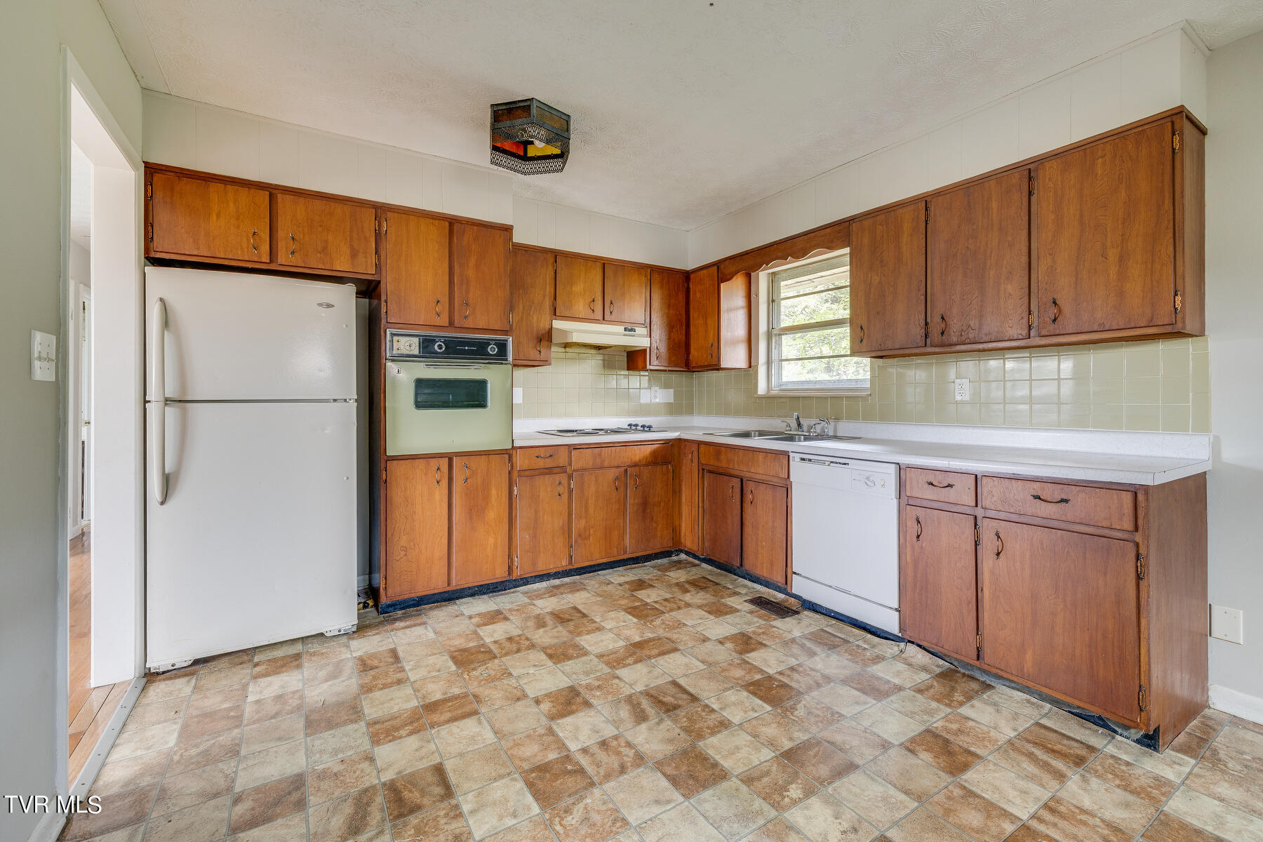 1020 Kidwell Ridge Road Morristown, TN 37814 - Photo 11 of 25 009
