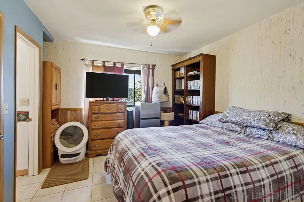 9149 Oso Road Spring Valley, CA 91977 - Photo 23 of 59