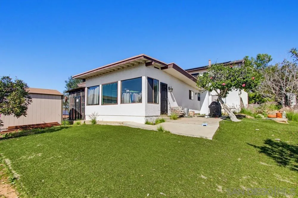 9149 Oso Road Spring Valley, CA 91977 - Photo 37 of 59