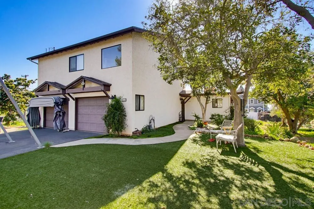 9149 Oso Road Spring Valley, CA 91977 - Photo 6 of 59