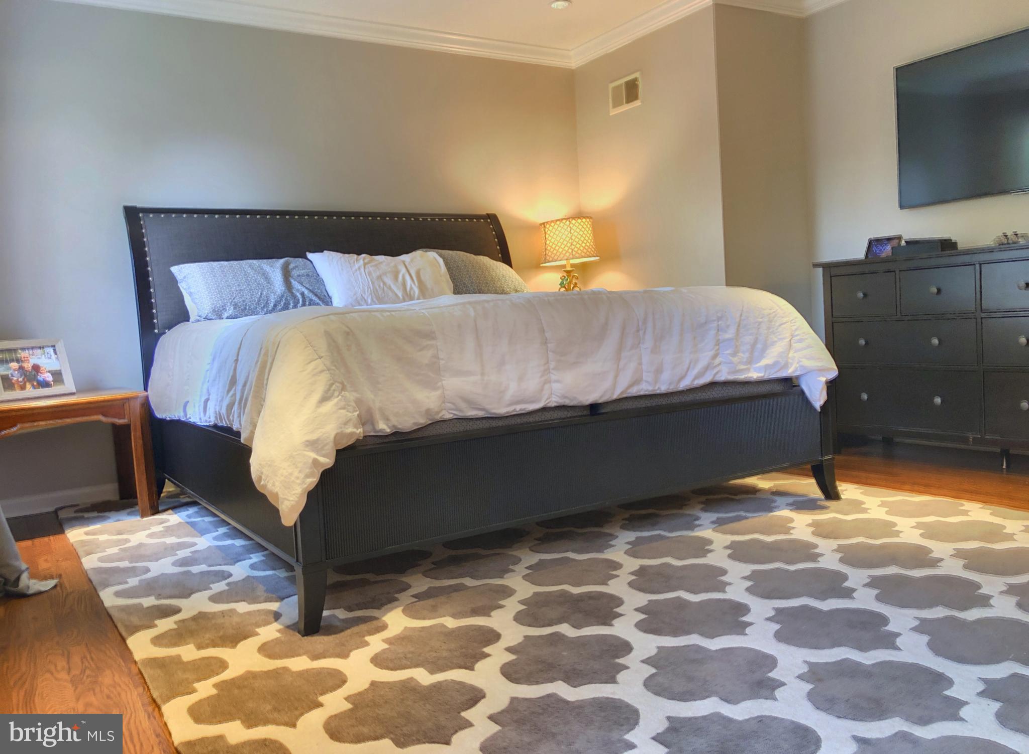 15133 Middlegate Road Silver Spring, MD 20905 - Photo 17 of 43 Gallery Image 17