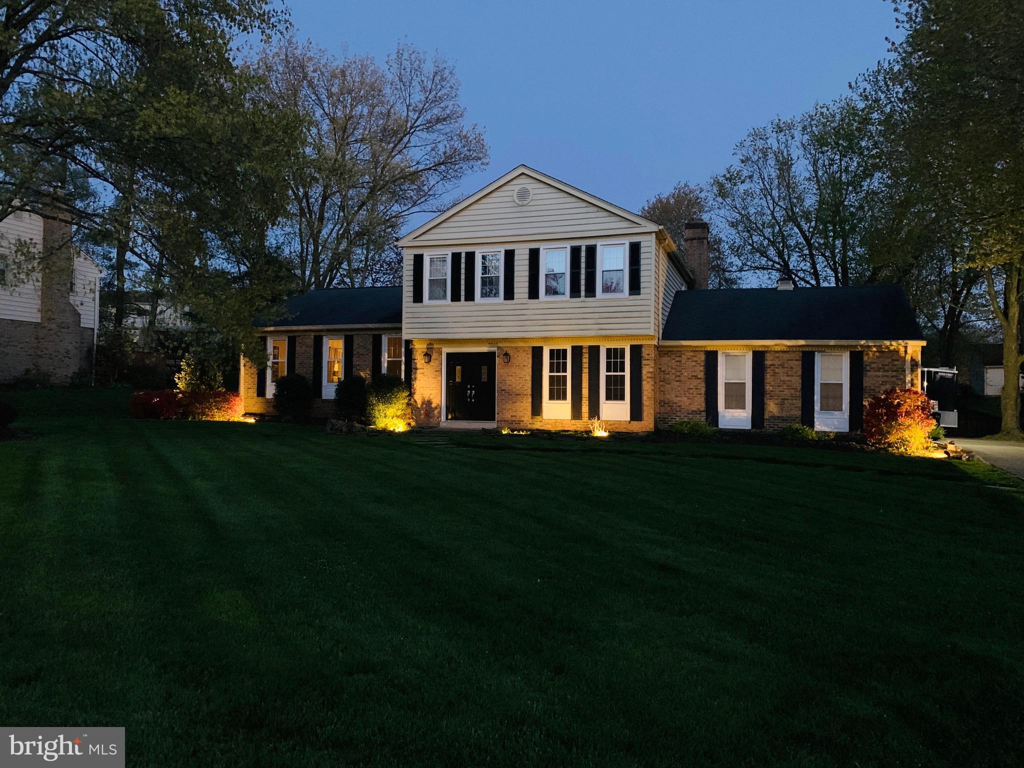 15133 Middlegate Road Silver Spring, MD 20905 - Photo 4 of 43 Gallery Image 4