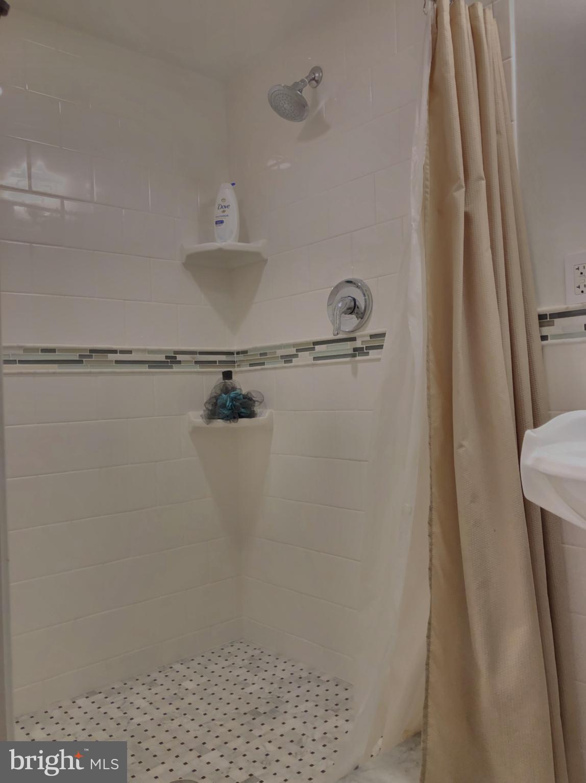 15133 Middlegate Road Silver Spring, MD 20905 - Photo 40 of 43 Gallery Image 40