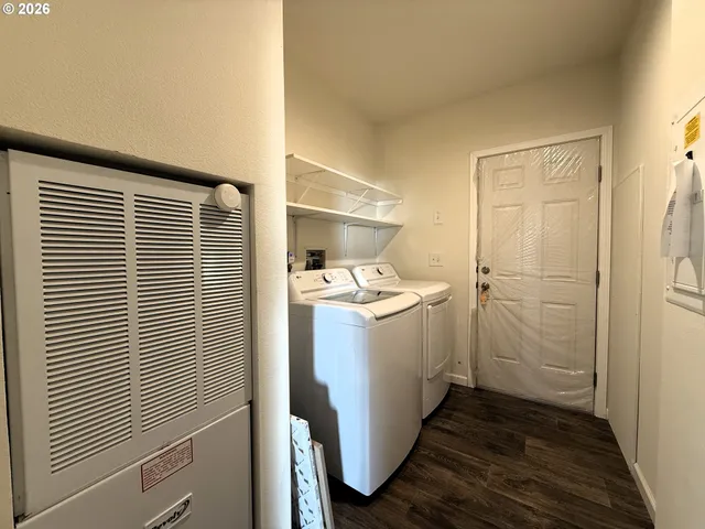 $599,000 | 15130 Highway 101, Brookings, OR 97415