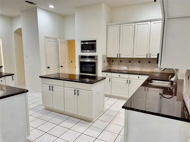 $5,000 | 708 Nettleton Drive, Southlake, TX 76092