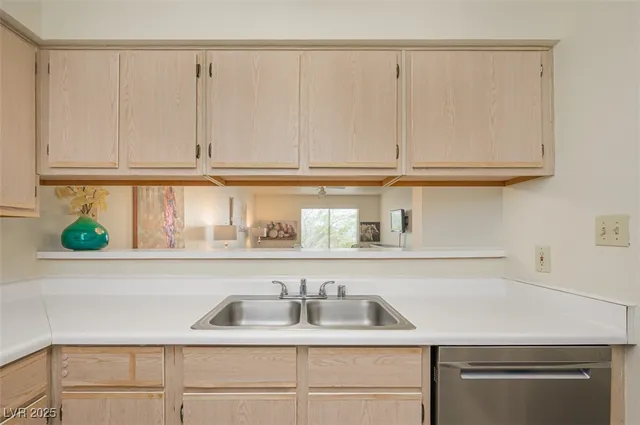 $135,000 | 2068 Mesquite Lane, Unit 203, Laughlin, NV 89029