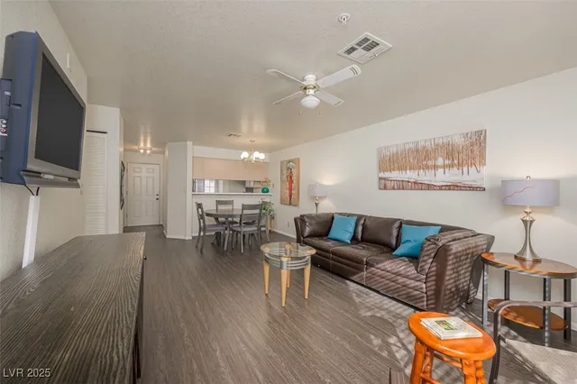 $135,000 | 2068 Mesquite Lane, Unit 203, Laughlin, NV 89029