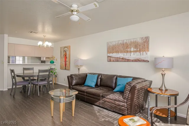 $135,000 | 2068 Mesquite Lane, Unit 203, Laughlin, NV 89029