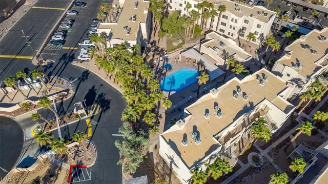 $135,000 | 2068 Mesquite Lane, Unit 203, Laughlin, NV 89029