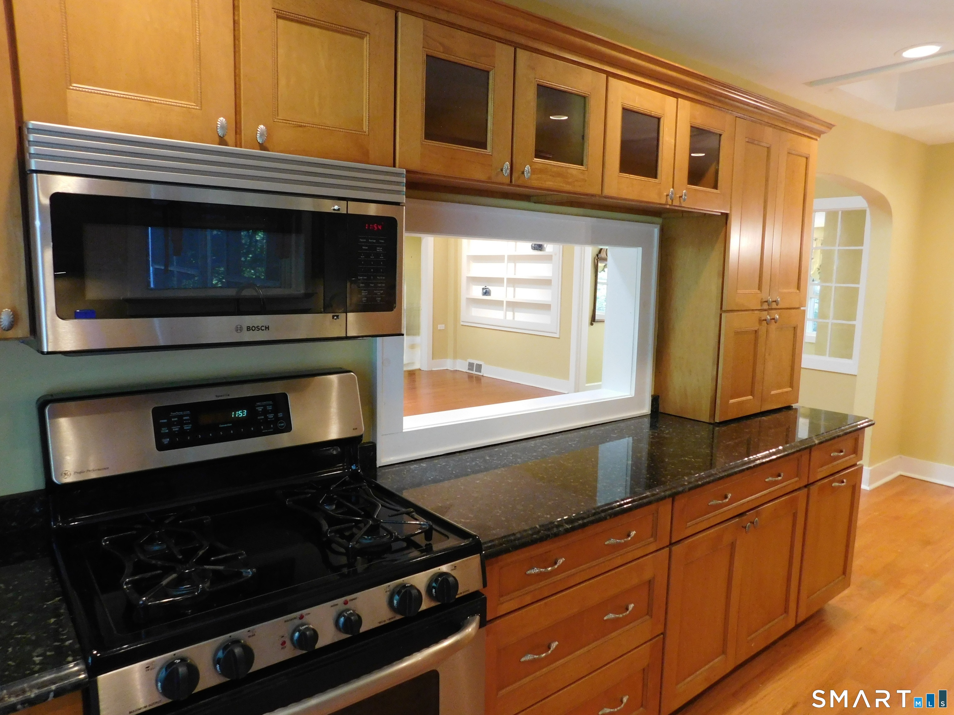 151 Great Quarter Road Newtown, CT 06482 - Photo 9 of 40