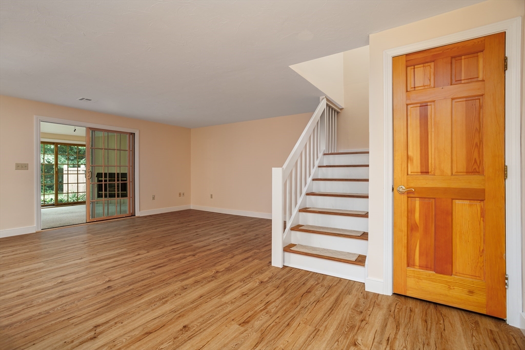 212 Ridgefield Circle, Unit 212B Clinton, MA 01510 - Photo 24 of 42