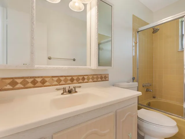 $234,900 | 857 Worcester Lane, Unit B, Lake Worth, FL 33467