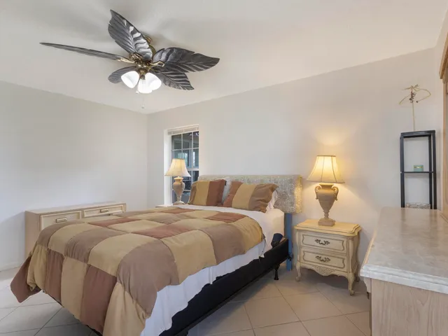 $234,900 | 857 Worcester Lane, Unit B, Lake Worth, FL 33467