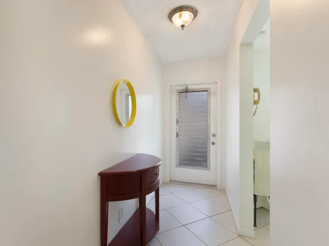 $234,900 | 857 Worcester Lane, Unit B, Lake Worth, FL 33467
