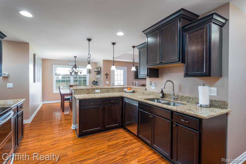 486 North Hacker Road Howell, MI 48843 - Photo 21 of 44