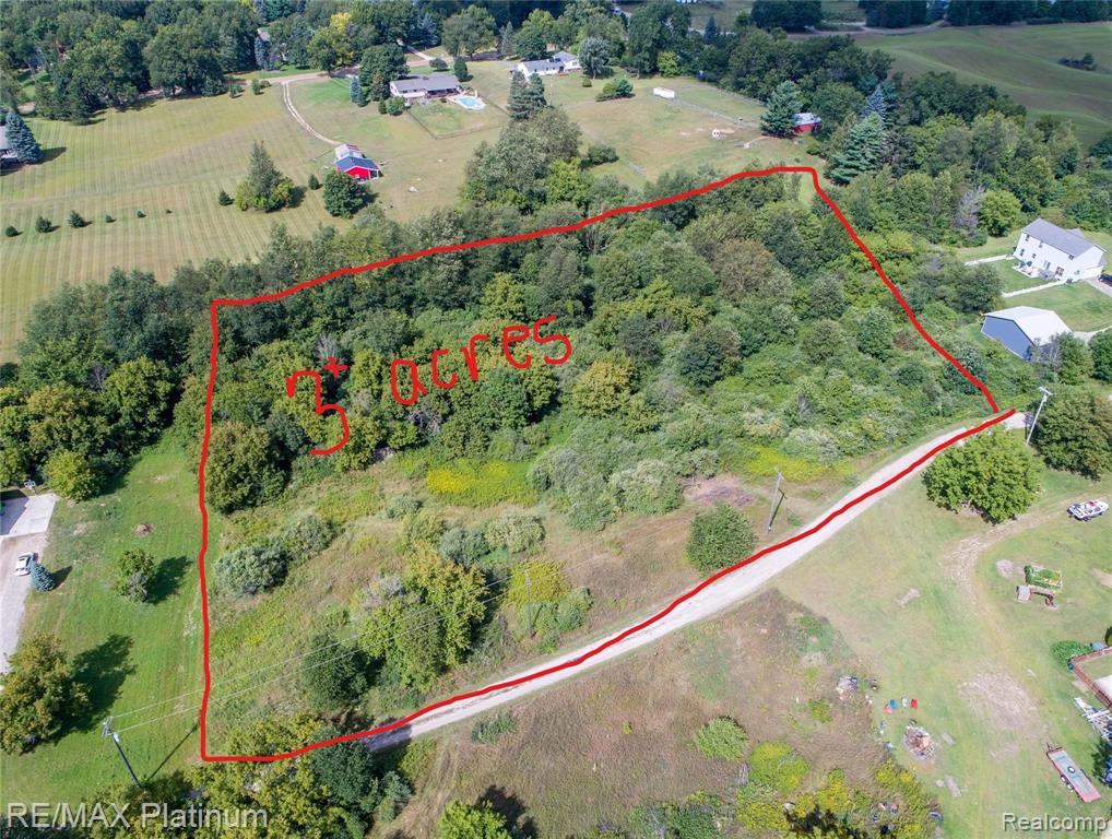 Par B North Latson Road Howell, MI 48855 - Photo 3 of 5