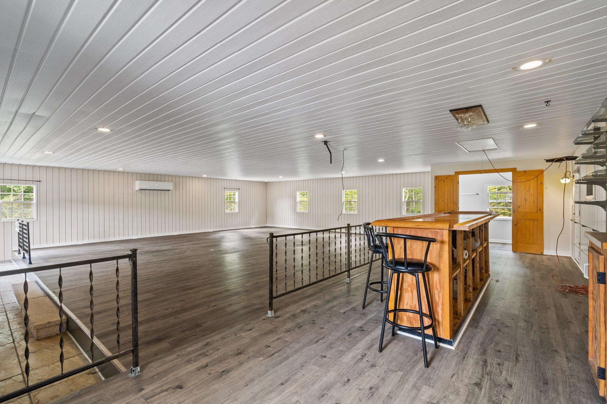 5685 Hobgood Road Rougemont, NC 27572 - Photo 13 of 61 BAR BREAKFAST Rm area