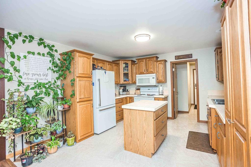 775 Clay Pike Road New Florence, PA 15944 - Photo 16 of 48 a kitchen with stainless steel appliances a refrigerator and a stove
