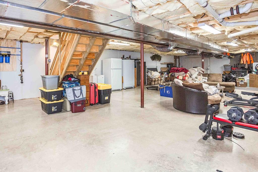 775 Clay Pike Road New Florence, PA 15944 - Photo 35 of 48 a view of a room with gym equipment