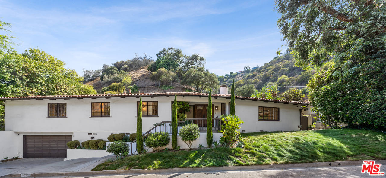 1059 Chantilly Road Los Angeles, CA 90077 - Photo 1 of 25 Gallery Image 1