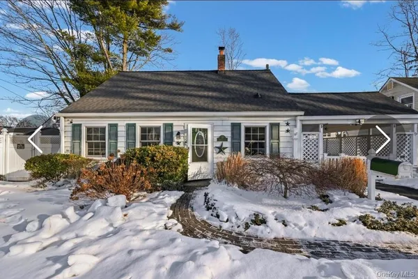 $639,000 | 15 Primrose Lane, Levittown, NY 11756