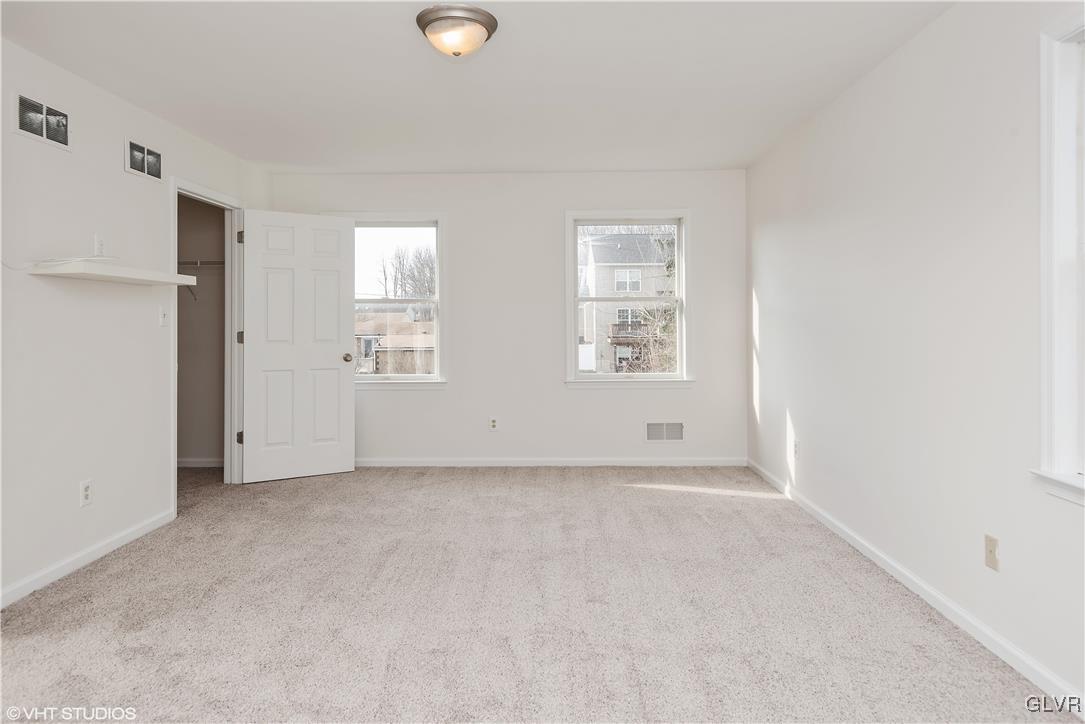 841 Savage Road Northampton, PA 18067 - Photo 8 of 18 Gallery Image 8