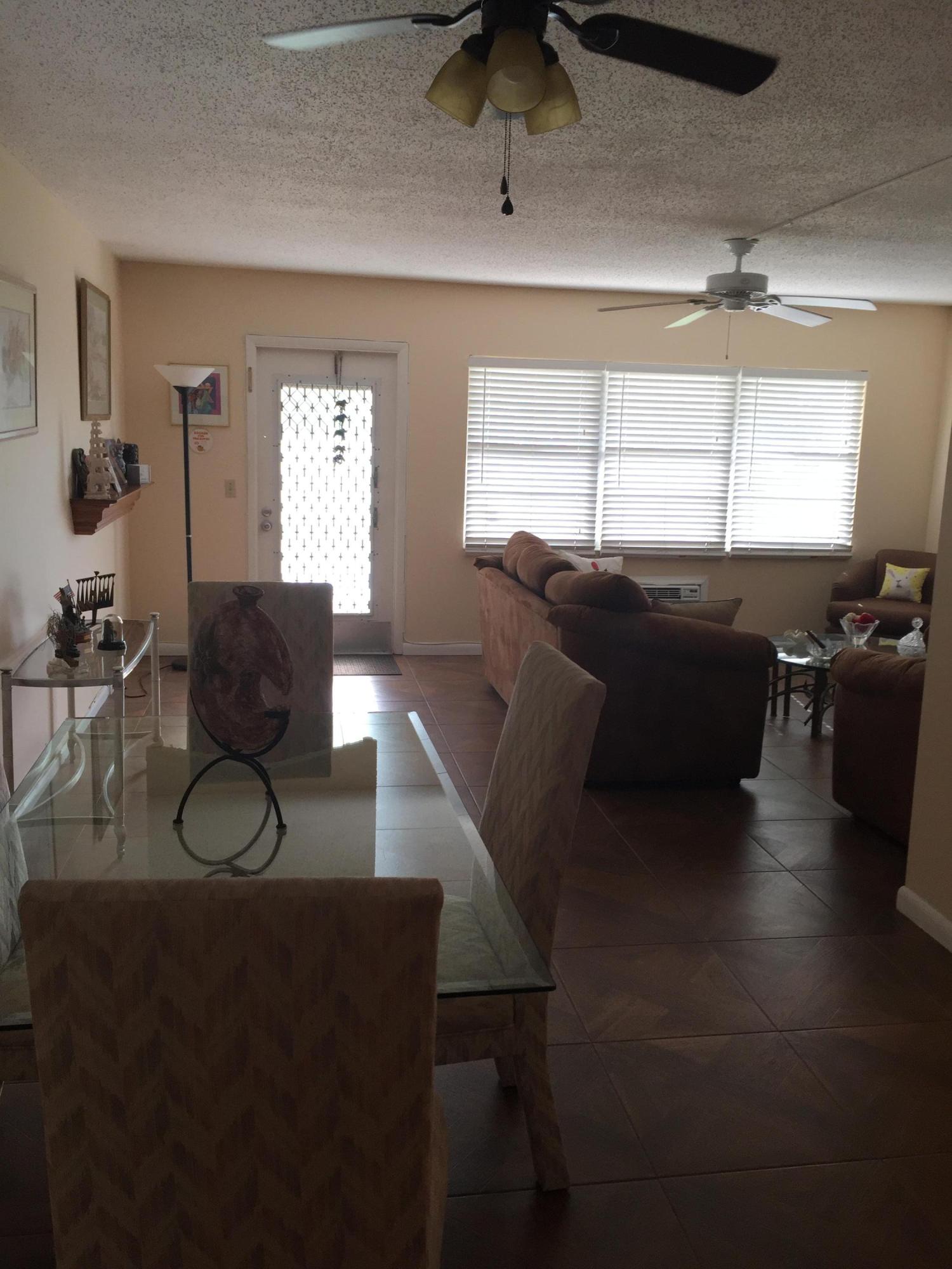 51 Fanshaw B Boca Raton, FL 33434 - Photo 10 of 31 IMG_4915